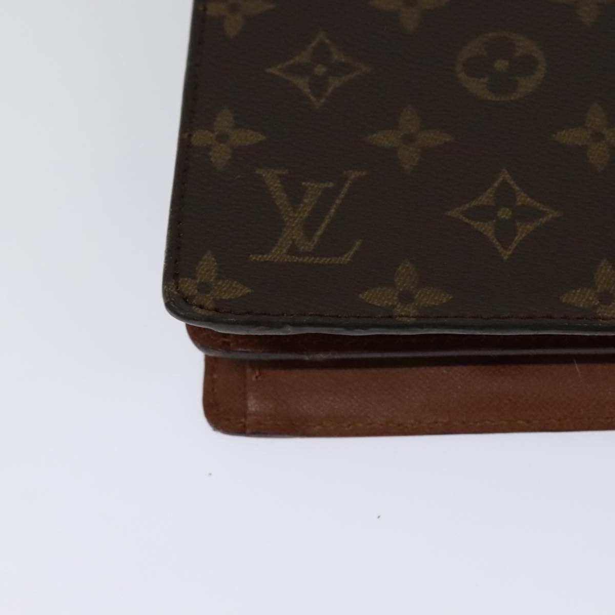 Louis Vuitton Louis Vuitton Courcelle shoulder Size ONE SIZE - 12 Thumbnail