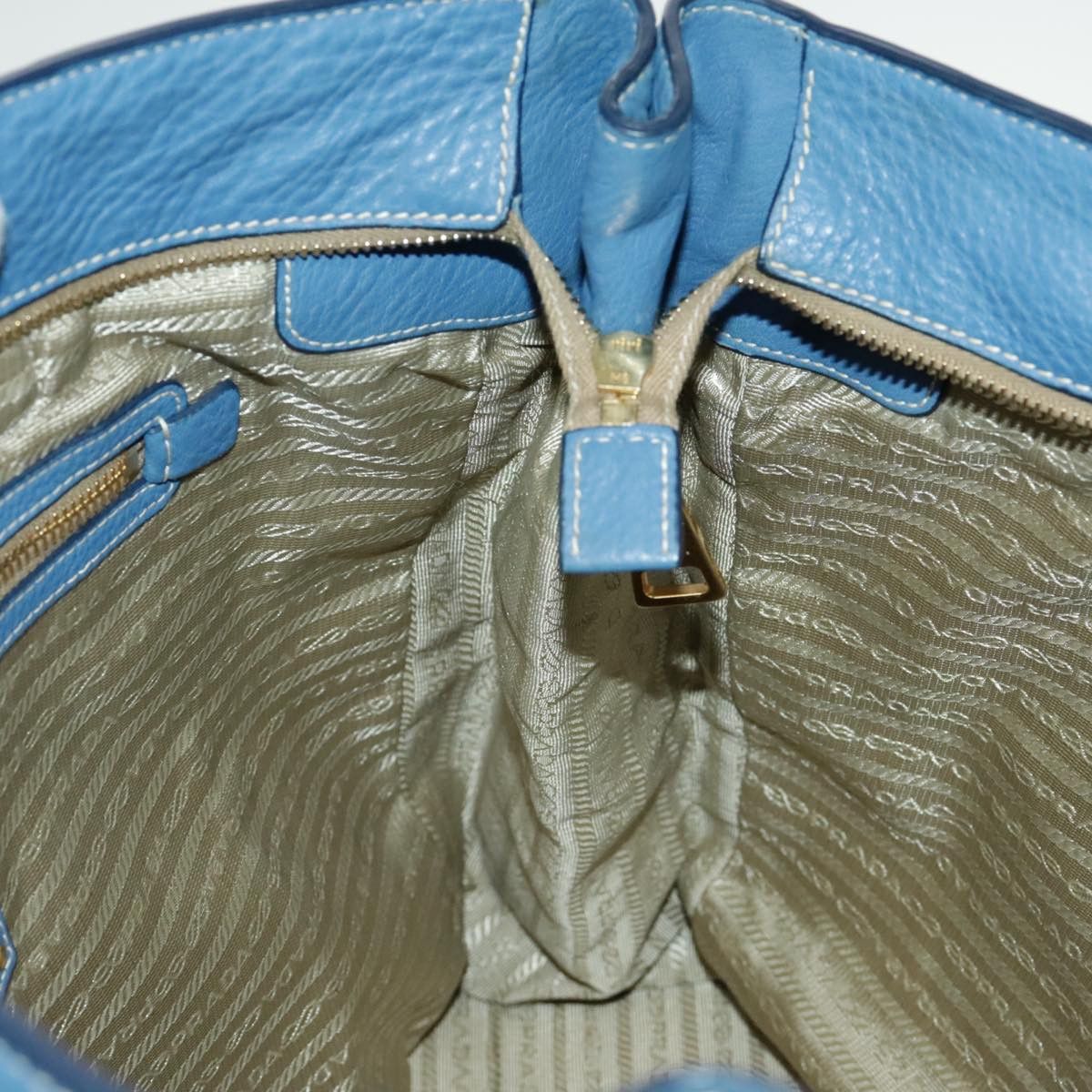 Prada Prada Vitello tote Size ONE SIZE - 23 Thumbnail