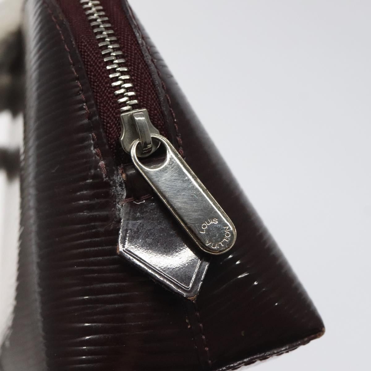 Louis Vuitton Louis Vuitton Cosmetic Pouch clutch Size ONE SIZE - 14 Thumbnail