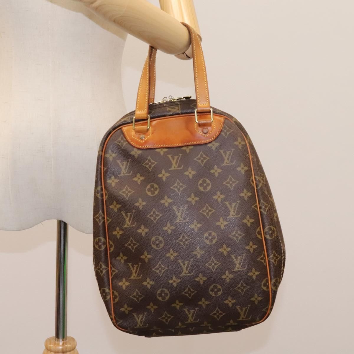Louis Vuitton Louis Vuitton Excursion handbag Size ONE SIZE - 22 Thumbnail