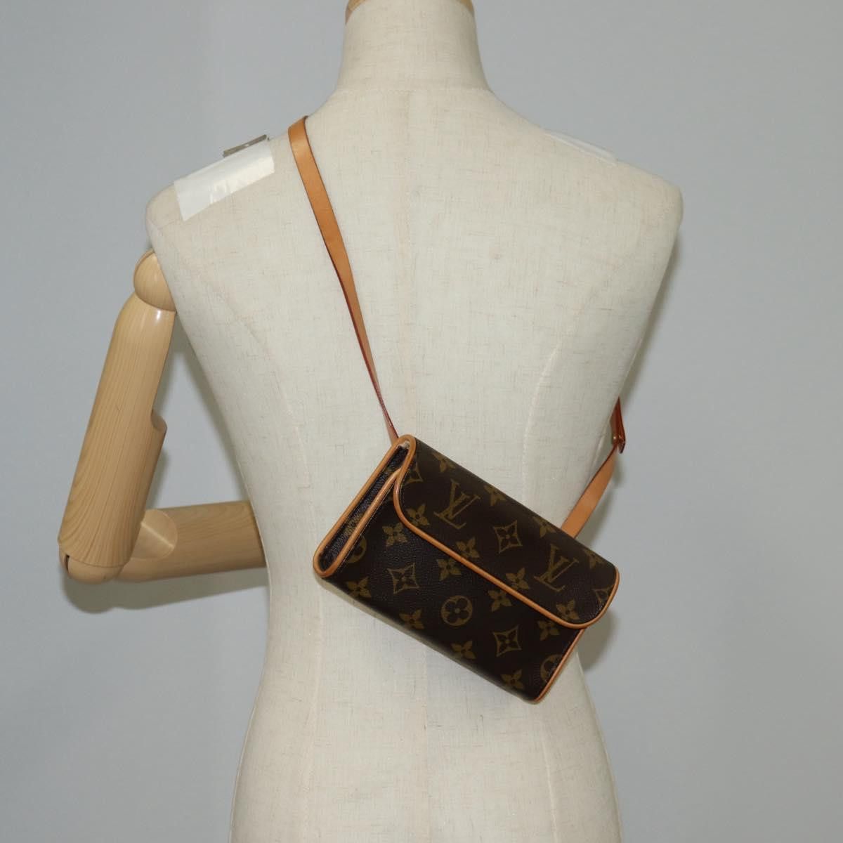 Louis Vuitton Louis Vuitton Florentine shoulder Size ONE SIZE - 14 Thumbnail
