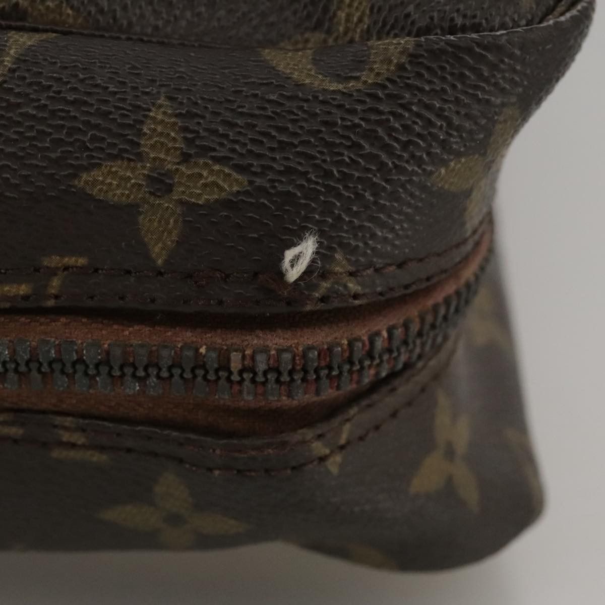 Louis Vuitton Louis Vuitton Trousse de Toilette clutch Size ONE SIZE - 13 Thumbnail