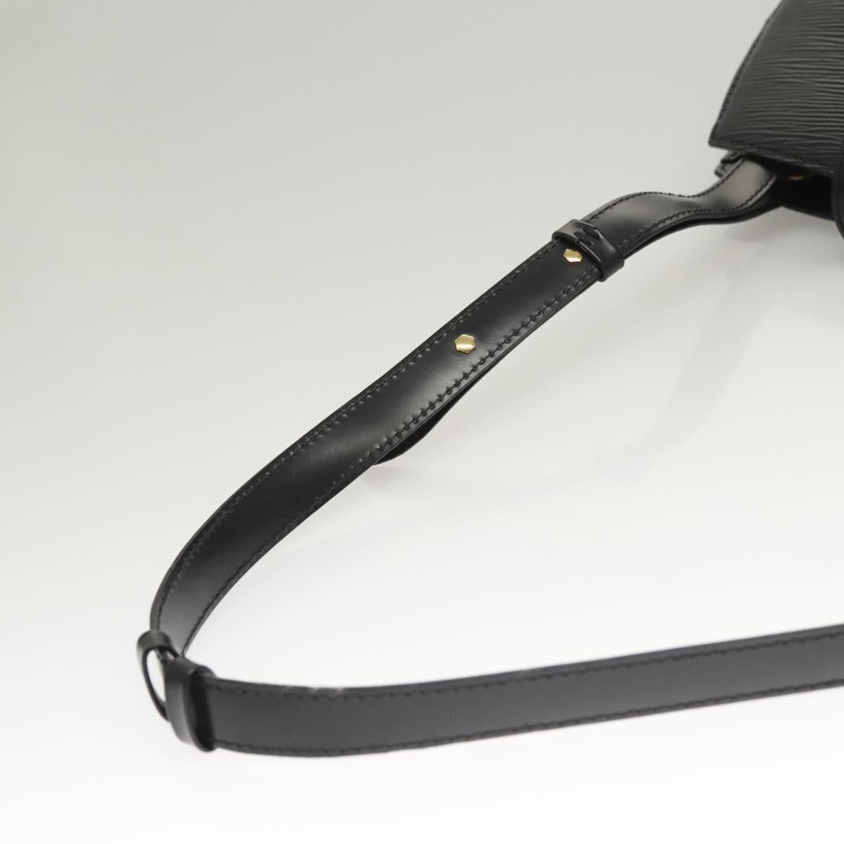 Louis Vuitton Louis Vuitton Cluny shoulder Size ONE SIZE - 16 Thumbnail