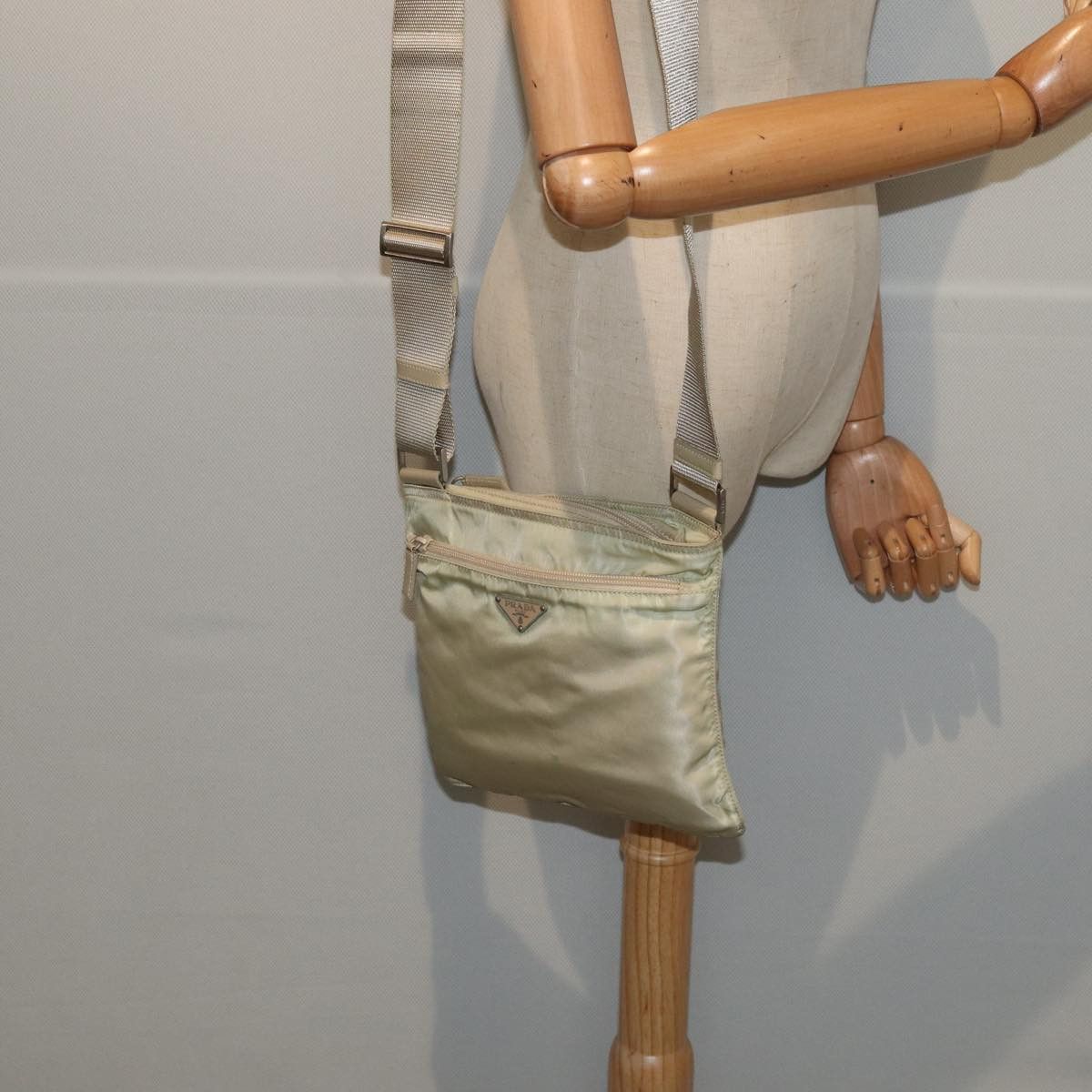 Prada Prada Tessuto shoulder Size ONE SIZE - 22 Thumbnail