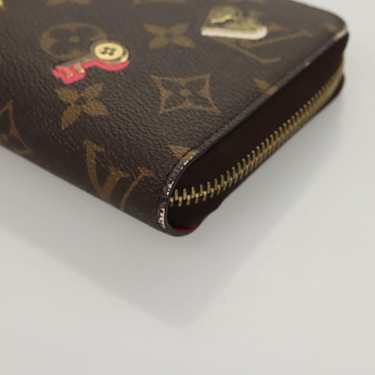 Louis Vuitton Louis Vuitton Love Lock Zippy Coin Purse wallet Size ONE SIZE - 6 Thumbnail