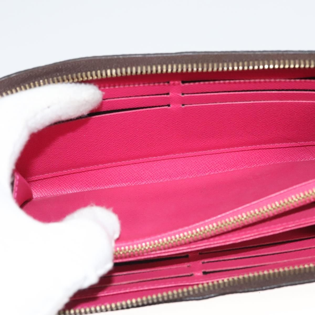 Louis Vuitton Louis Vuitton Love Lock Zippy Coin Purse wallet Size ONE SIZE - 15 Thumbnail
