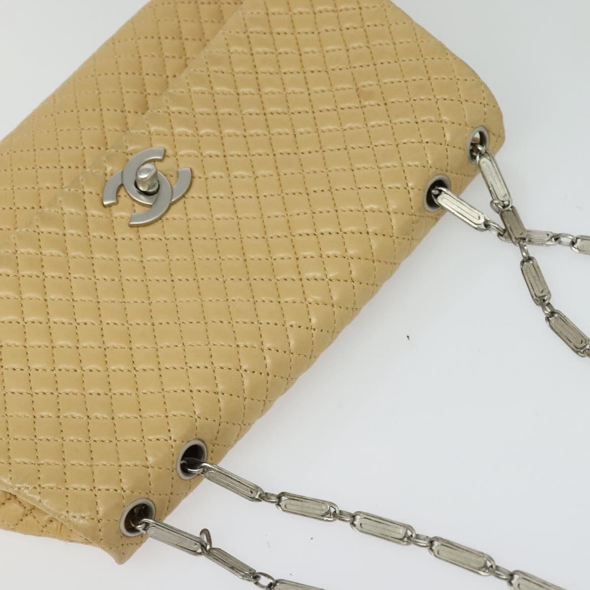 Chanel Chanel Bubble Quilt shoulder Size ONE SIZE - 20 Thumbnail