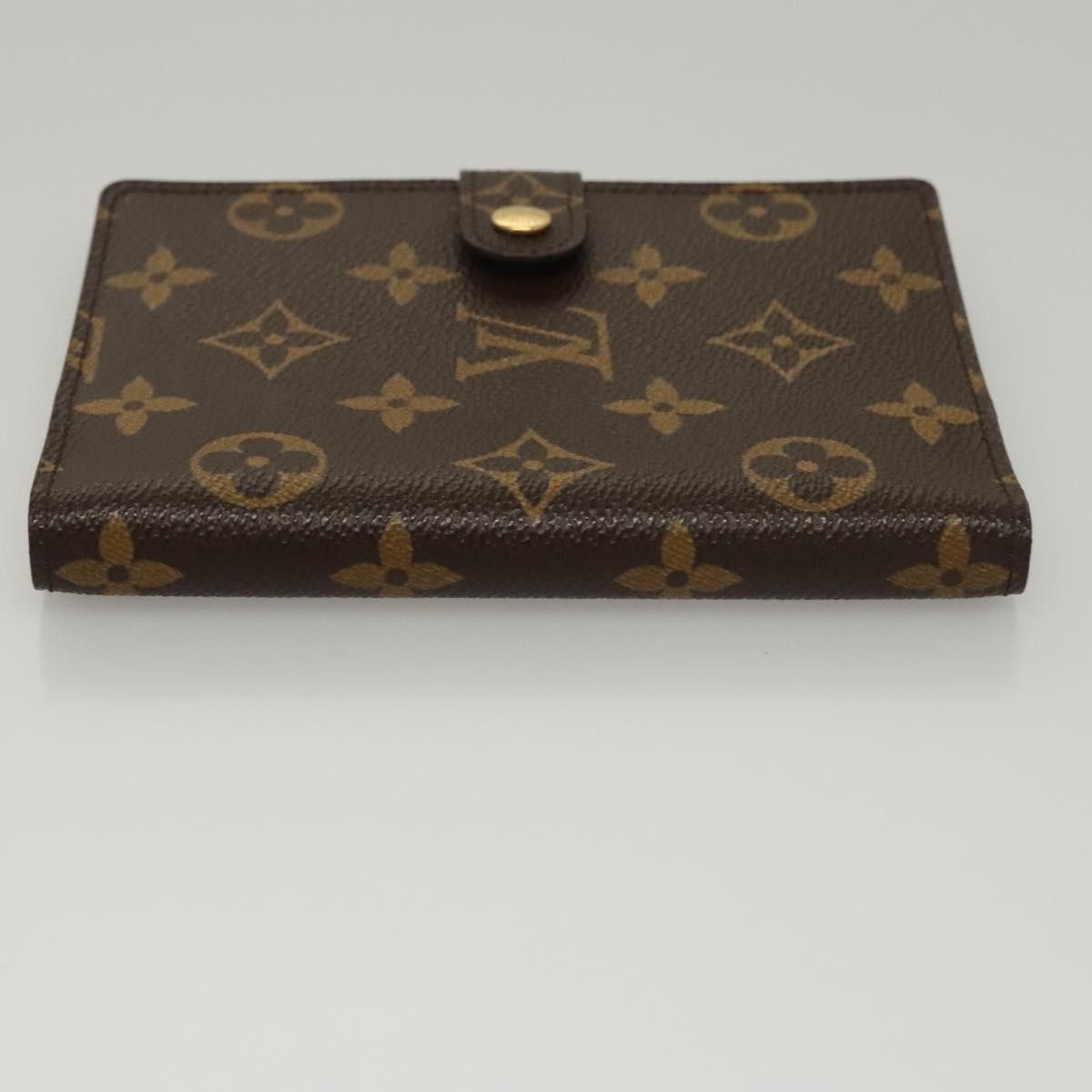 Louis Vuitton Agenda cover wallet