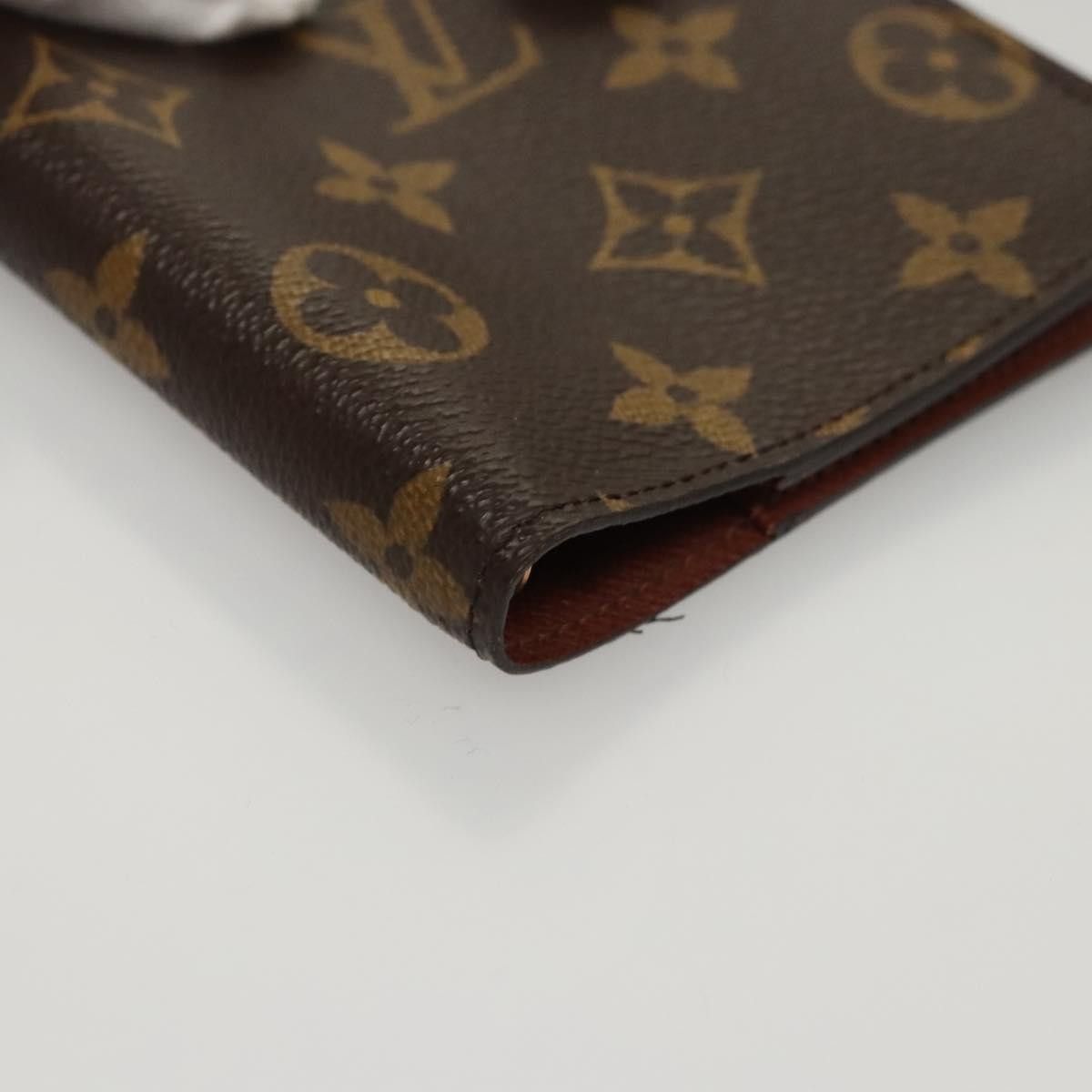 Louis Vuitton Agenda cover wallet