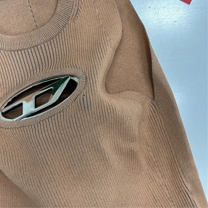 Diesel Diesel Oval-D Series Sleeveless Top in Coral Pink 0079 Size M / US 6-8 / IT 42-44 - 4 Thumbnail