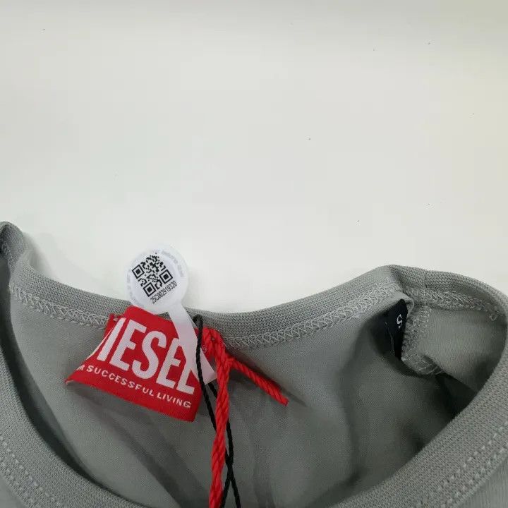 Diesel Diesel Oval-D Logo Short Sleeve T-Shirt 0079 Size S / US 4 / IT 40 - 6 Thumbnail