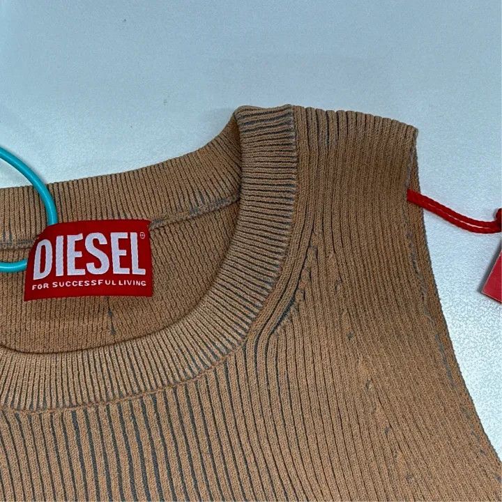 Diesel Diesel Oval-D Series Sleeveless Top in Coral Pink 0079 Size S / US 4 / IT 40 - 2 Thumbnail