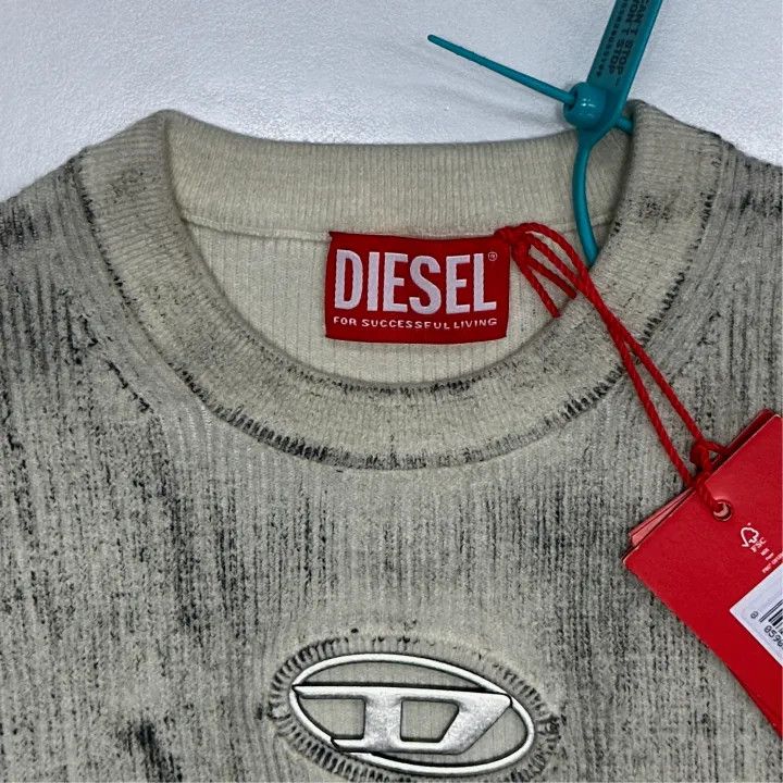 Diesel Diesel FW23 Long Sleeve Logo T-Shirt 0079 Size XS / US 0-2 / IT 36-38 - 3 Thumbnail