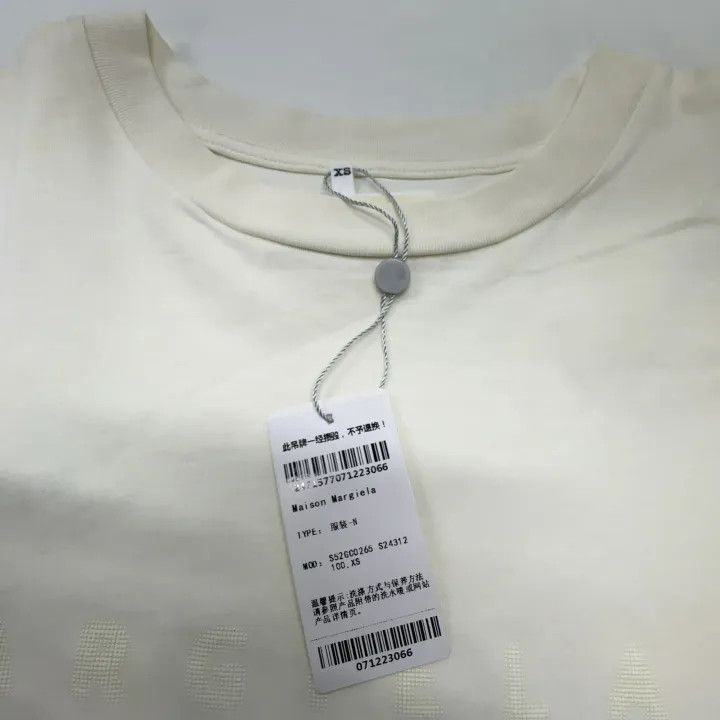 Maison Margiela MM6 Maison Margiela White Short Sleeve T-Shirt 0079 Size XS / US 0-2 / IT 36-38 - 4 Thumbnail