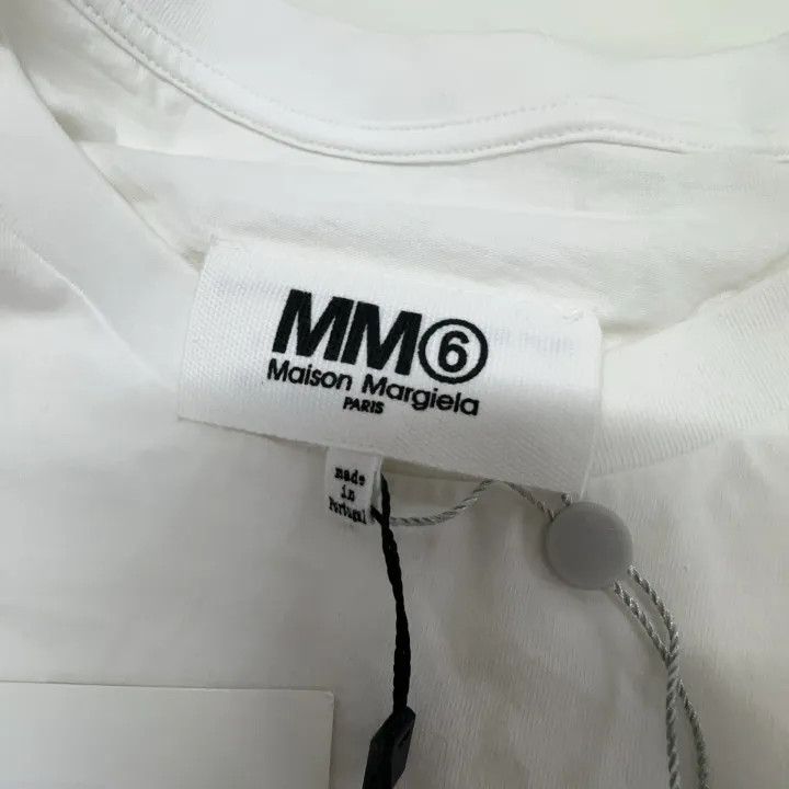 Maison Margiela MM6 Maison Margiela White Letter Print T-Shirt 0079 Size S / US 4 / IT 40 - 4 Thumbnail