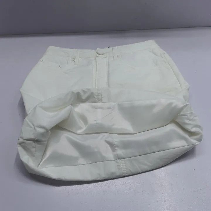 Maison Margiela MM6 Maison Margiela White High-Waisted Skirt 0079 Size 36" / US 14 / IT 50 - 9 Thumbnail