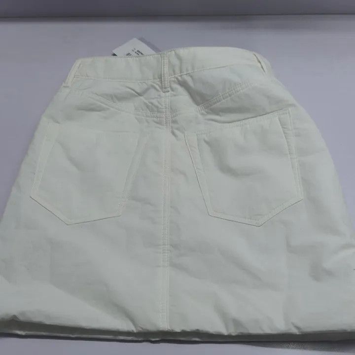 Maison Margiela MM6 Maison Margiela White High-Waisted Skirt 0079 Size 36" / US 14 / IT 50 - 12 Thumbnail