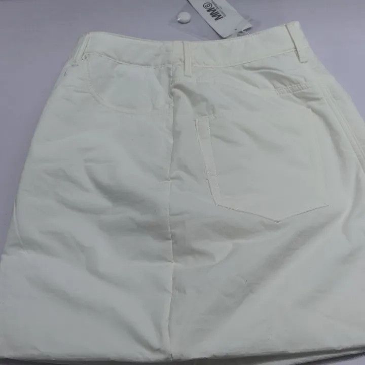 Maison Margiela MM6 Maison Margiela White High-Waisted Skirt 0079 Size 36" / US 14 / IT 50 - 11 Thumbnail