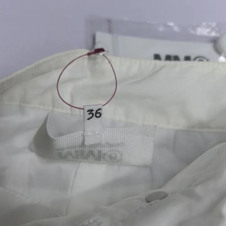Maison Margiela MM6 Maison Margiela White High-Waisted Skirt 0079 Size 36" / US 14 / IT 50 - 4 Thumbnail