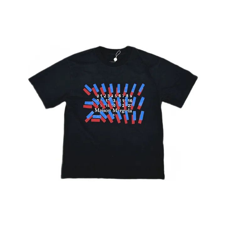 Maison Margiela Maison Margiela Black Graphic Tee for Women 0079 Size M / US 6-8 / IT 42-44 - 2 Thumbnail