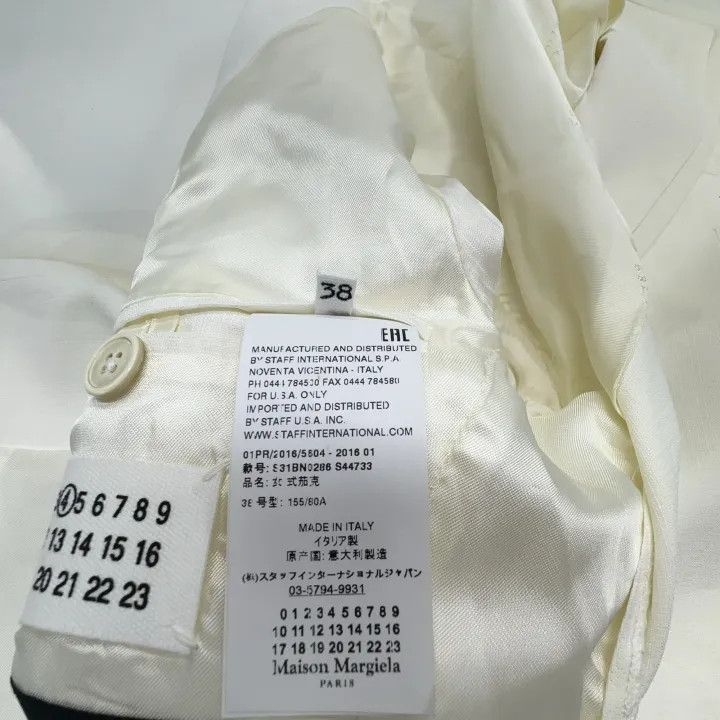 Maison Margiela Maison Margiela Women's Tailored Blazer in White 0079 Size M / US 6-8 / IT 42-44 - 5 Thumbnail
