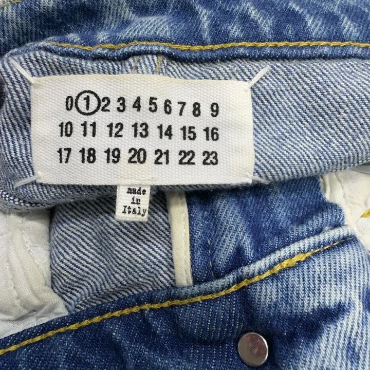 Maison Margiela Maison Margiela Blue Distressed Straight Jeans 0079 Size 40" / US 18 - 2 Thumbnail