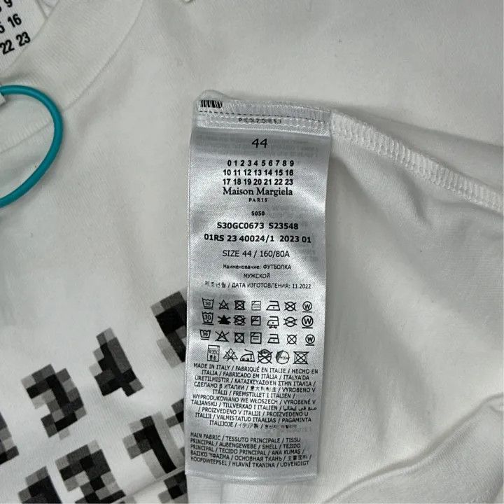 Maison Margiela Maison Margiela White Logo Print Short Sleeve T-Shirt 0079 Size L / US 10 / IT 46 - 4 Thumbnail