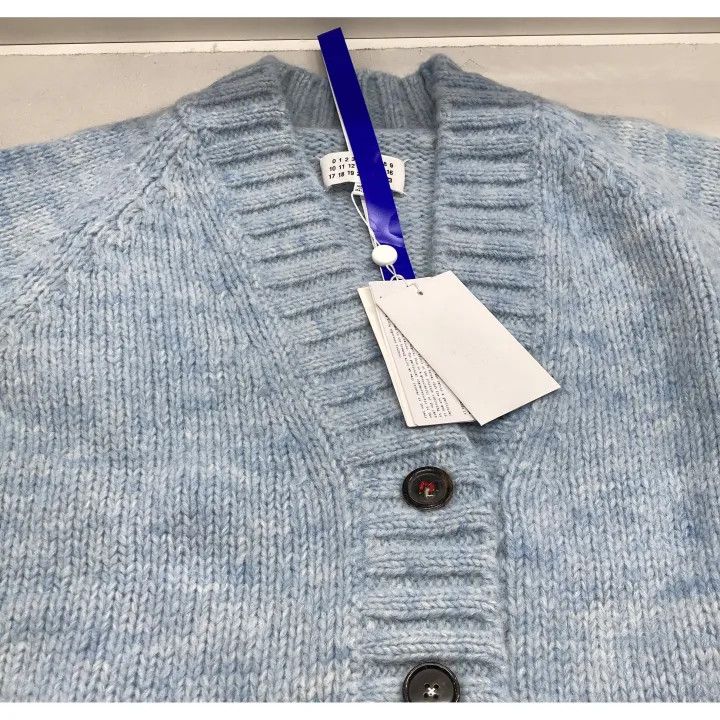 Maison Margiela MM6 Maison Margiela V-Neck Oversized Cardigan 0079 Size L / US 10 / IT 46 - 4 Thumbnail