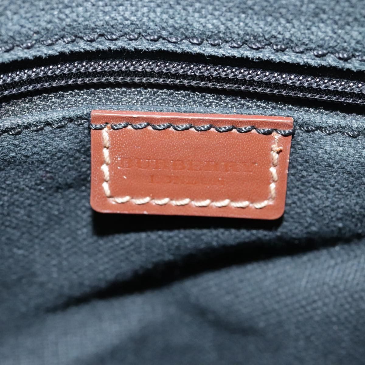 Burberry Burberry Nova Check shoulder Size ONE SIZE - 14 Thumbnail
