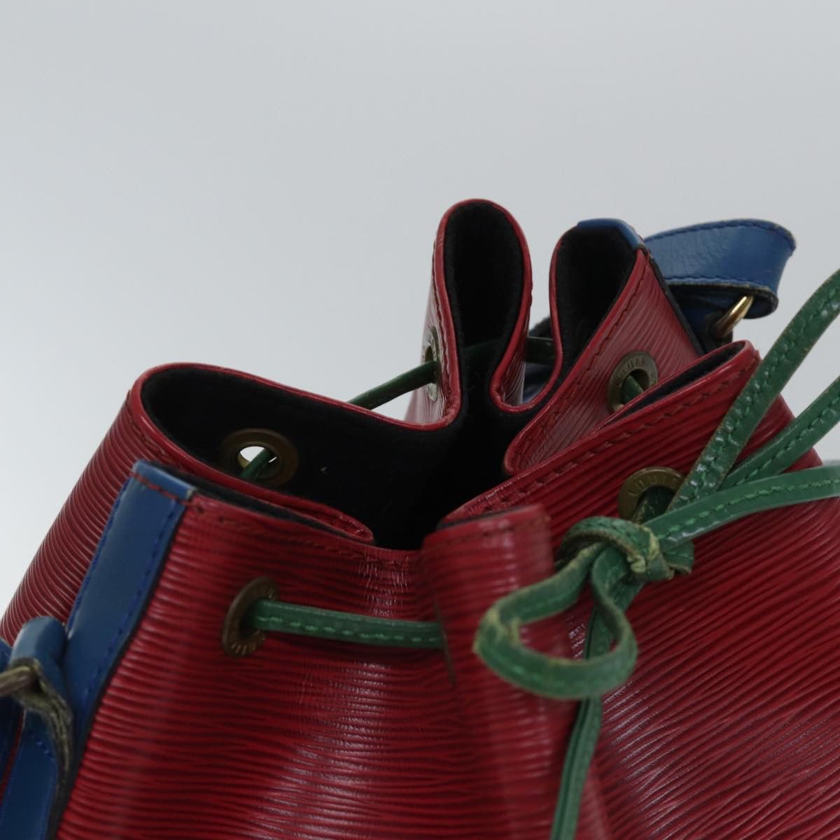 Louis Vuitton Louis Vuitton Noe tricolore shoulder Size ONE SIZE - 18 Thumbnail