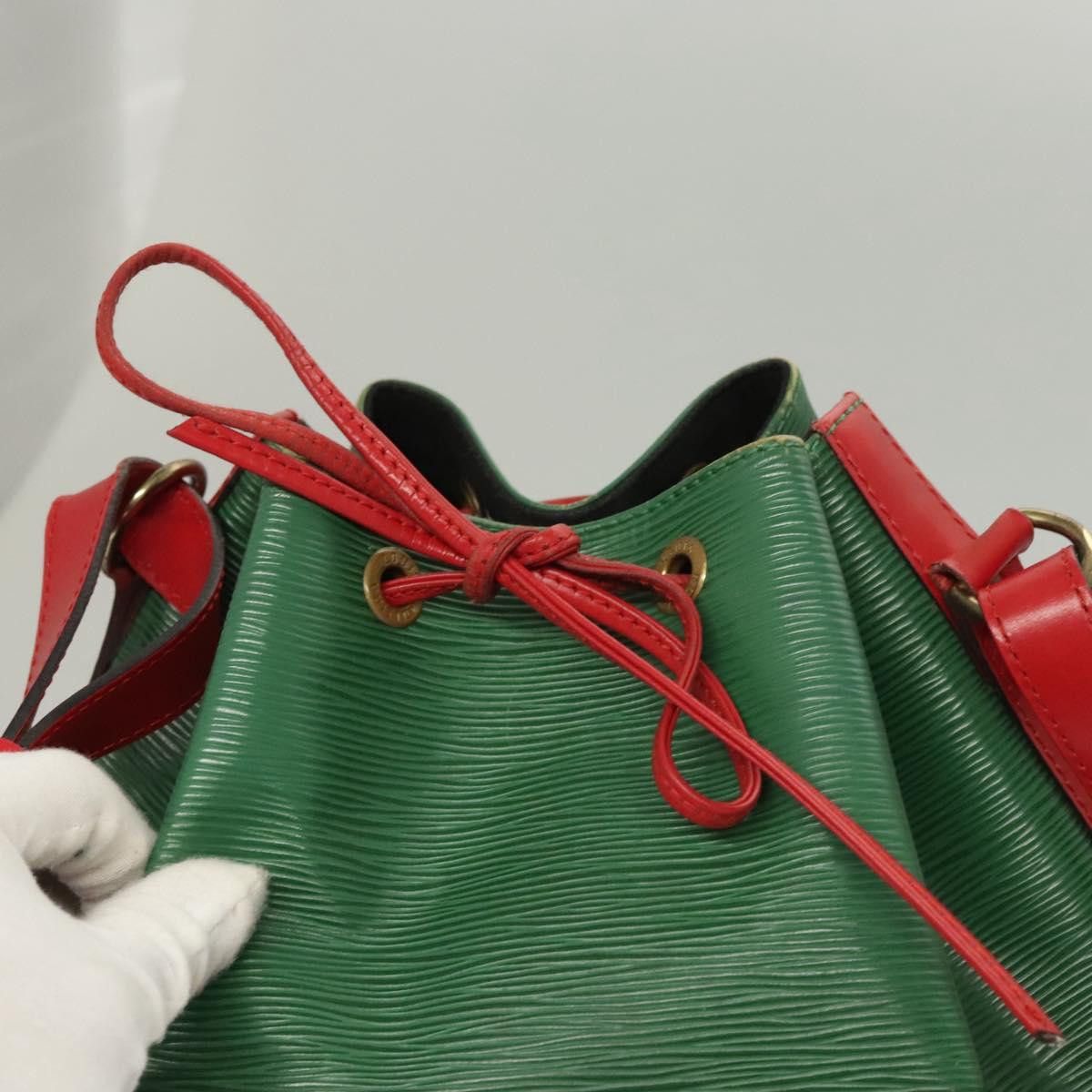 Louis Vuitton Louis Vuitton Petit Noé shoulder Size ONE SIZE - 15 Thumbnail