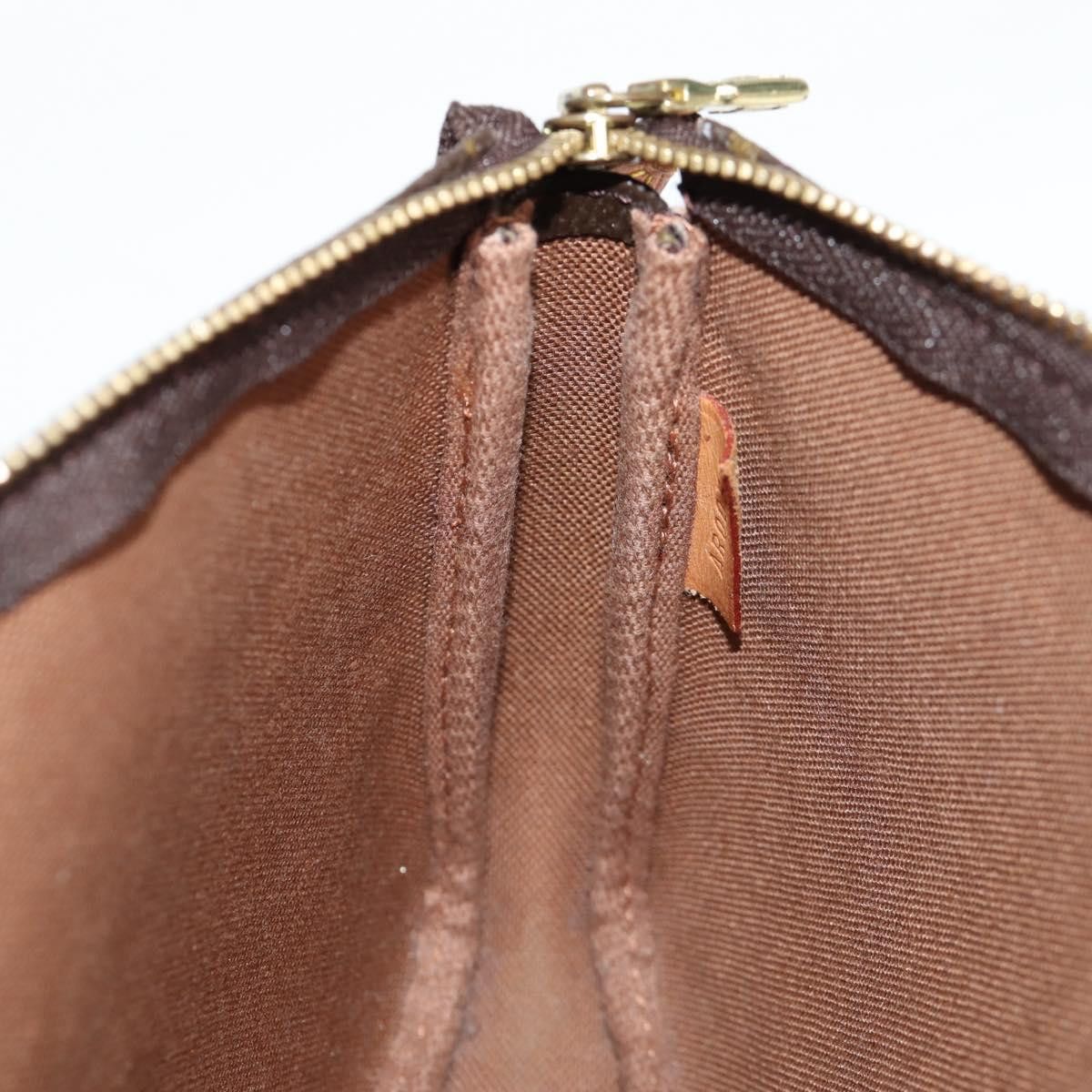 Louis Vuitton Louis Vuitton Pochette Accessoire clutch Size ONE SIZE - 22 Thumbnail