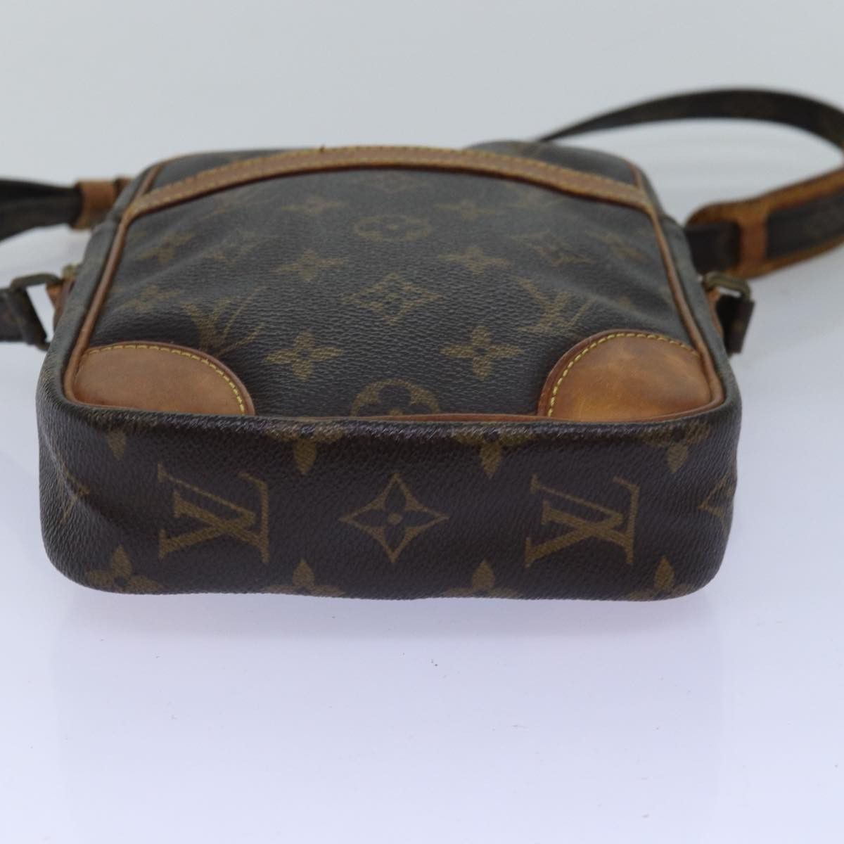Louis Vuitton Louis Vuitton Danube shoulder Size ONE SIZE - 3 Thumbnail