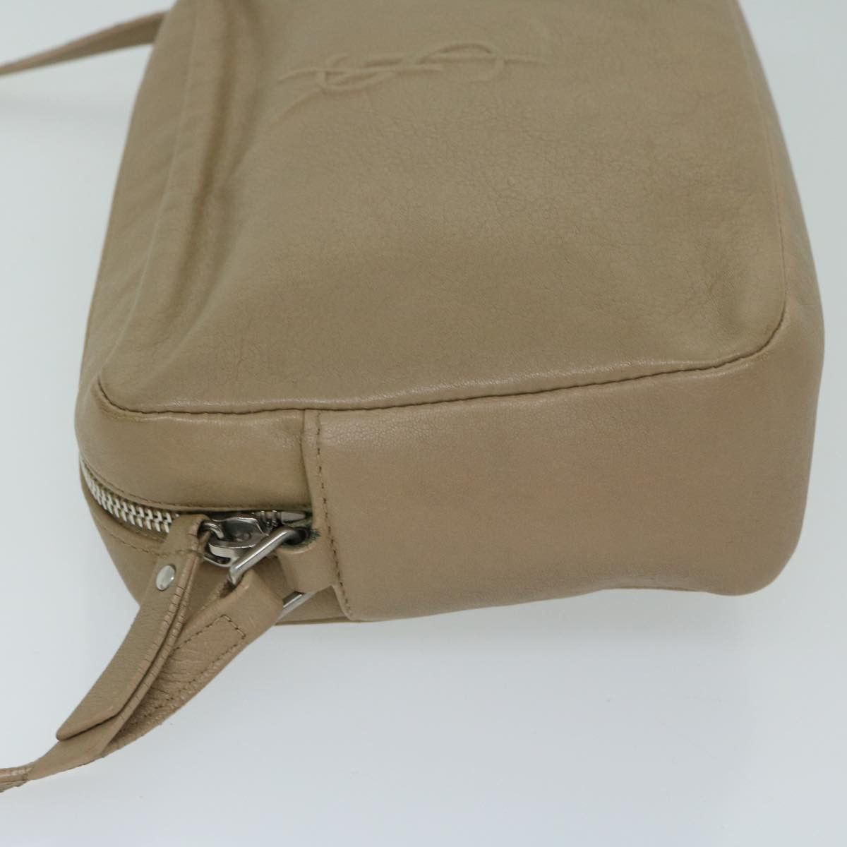 Yves Saint Laurent Saint Laurent Lou shoulder Size ONE SIZE - 13 Thumbnail