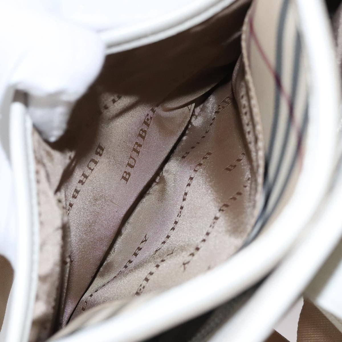 Burberry Burberry Nova Check shoulder Size ONE SIZE - 22 Thumbnail