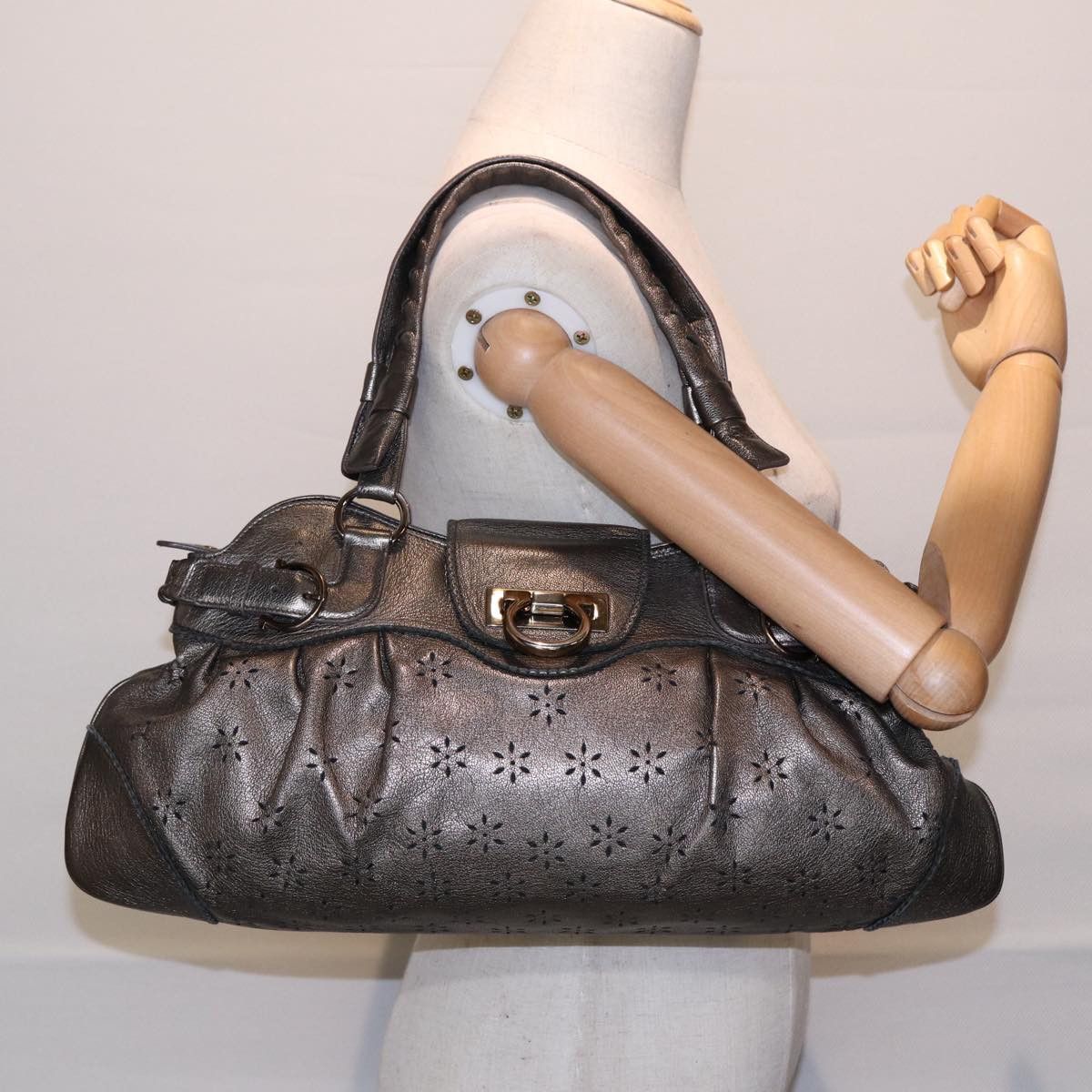 Salvatore Ferragamo Salvatore Ferragamo Gancini shoulder Size ONE SIZE - 16 Thumbnail