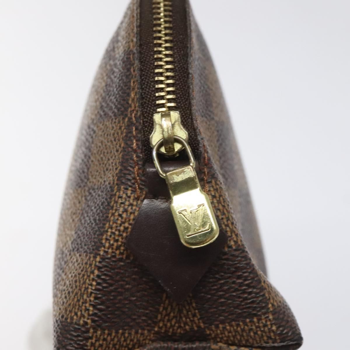 Louis Vuitton Louis Vuitton Cosmetic Pouch clutch Size ONE SIZE - 11 Thumbnail