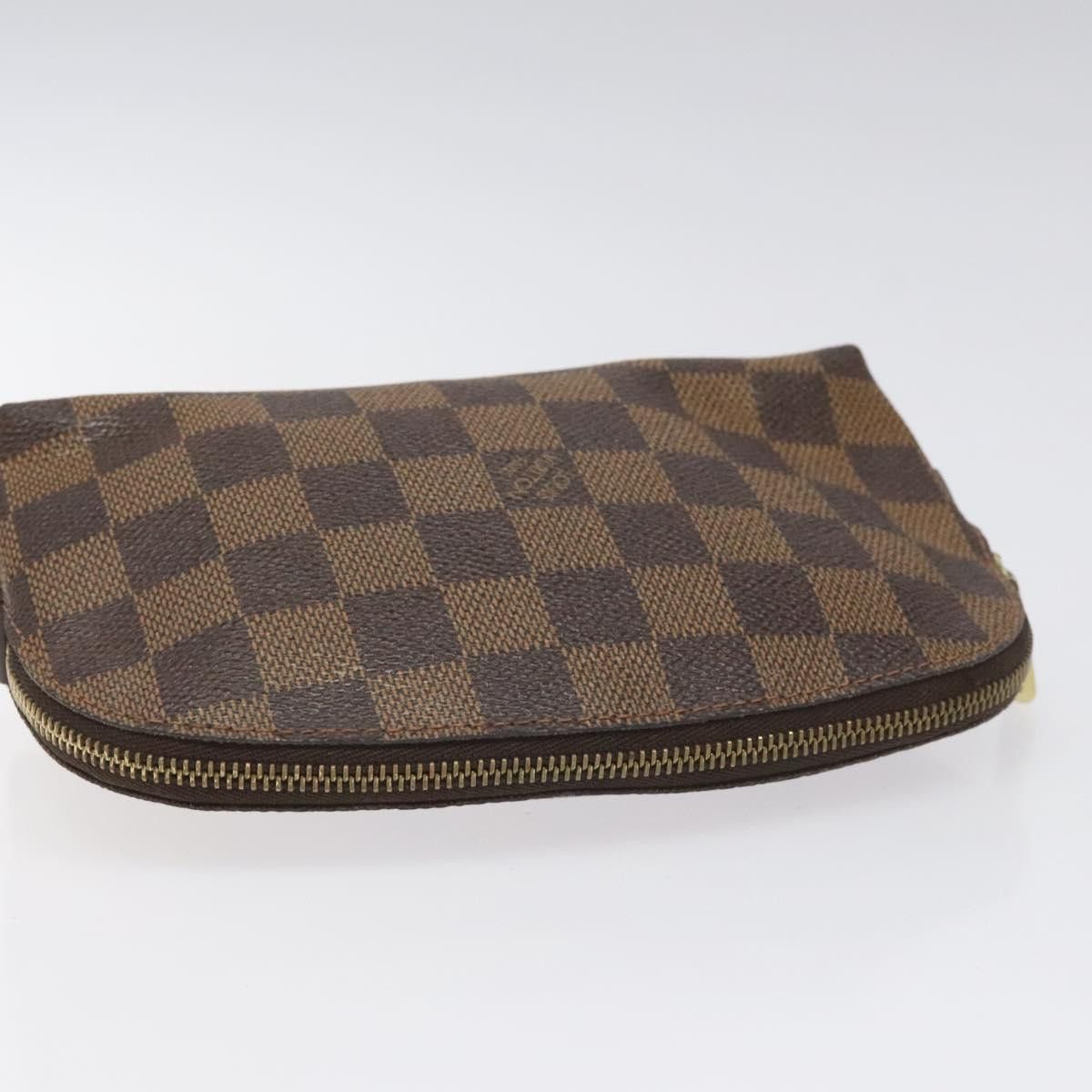 Louis Vuitton Louis Vuitton Cosmetic Pouch clutch Size ONE SIZE - 5 Thumbnail
