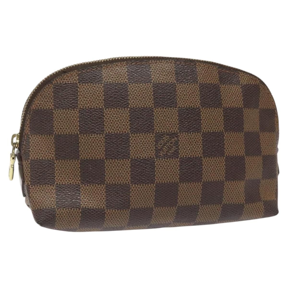Louis Vuitton Louis Vuitton Cosmetic Pouch clutch Size ONE SIZE - 18 Thumbnail