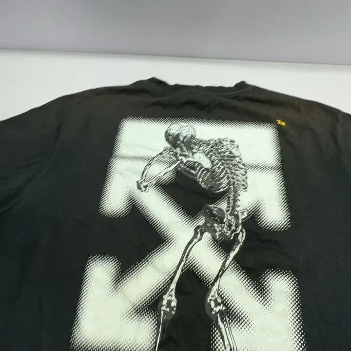 Off-White OFF-WHITE Logo Print Casual T-Shirt for Men 0079 Size US M / EU 48-50 / 2 - 4 Thumbnail