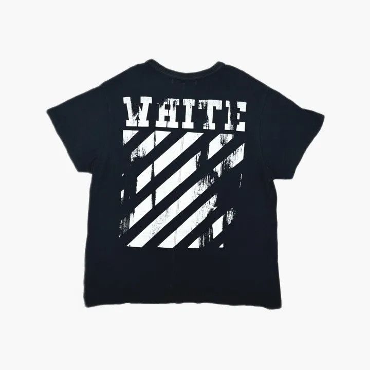 Off-White Off-White Short Sleeve T-Shirt with Graphic Print 0079 Size US S / EU 44-46 / 1 - 3 Thumbnail