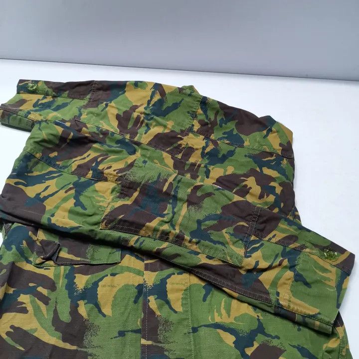 Off-White OFF-WHITE Camo Jacket with Arrow Print 0079 Size US XXS / EU 40 - 10 Thumbnail