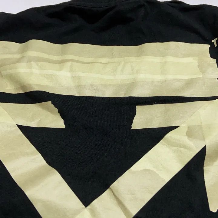 Off-White Off-White Gold Arrow Tape Short Sleeve T-Shirt 0079 Size US XXS / EU 40 - 7 Thumbnail