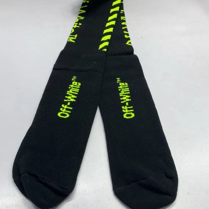 Off-White Off-White Black Arrow Pattern Long Socks 0079 Size ONE SIZE - 3 Thumbnail