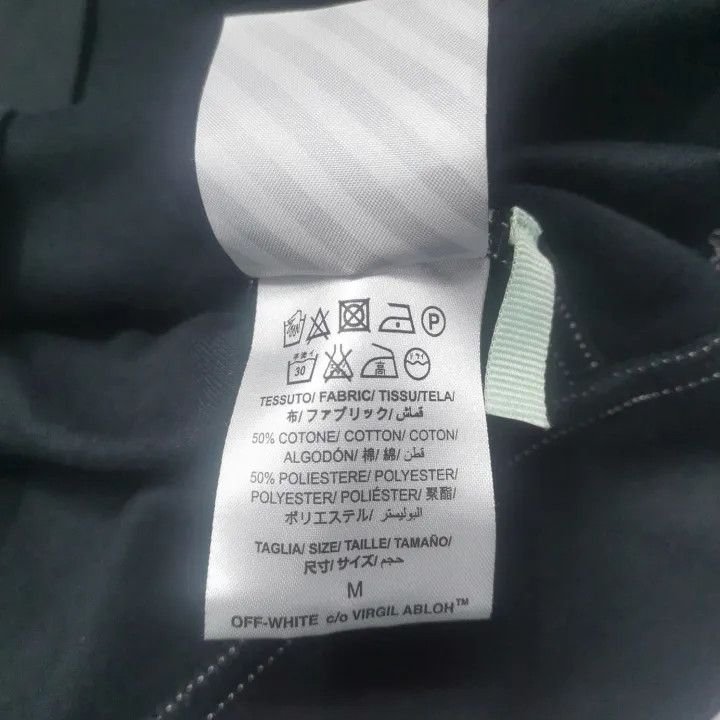 Off-White Off-White Letter Print Black Hoodie 0079 Size US M / EU 48-50 / 2 - 5 Thumbnail