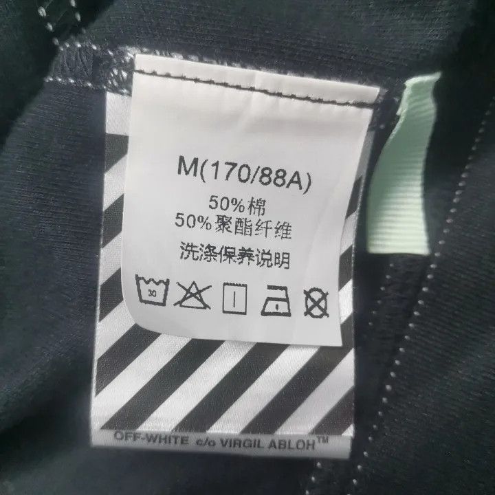 Off-White Off-White Letter Print Black Hoodie 0079 Size US M / EU 48-50 / 2 - 4 Thumbnail