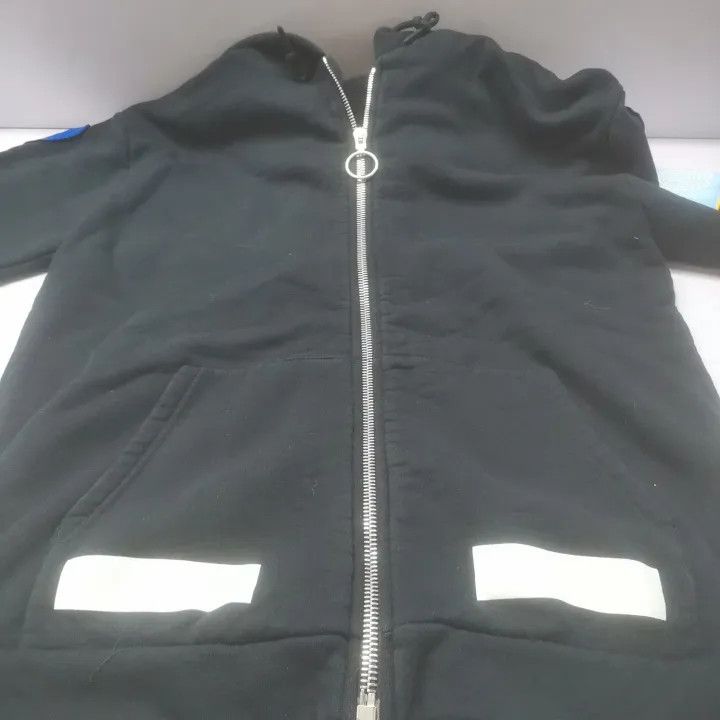 Off-White Off-White Black Hooded Sweatshirt with Patches 0079 Size US XXS / EU 40 - 11 Thumbnail