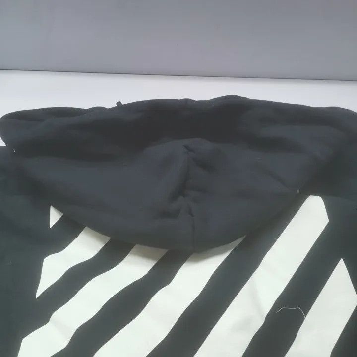 Off-White Off-White Black Hooded Sweatshirt with Patches 0079 Size US XXS / EU 40 - 6 Thumbnail