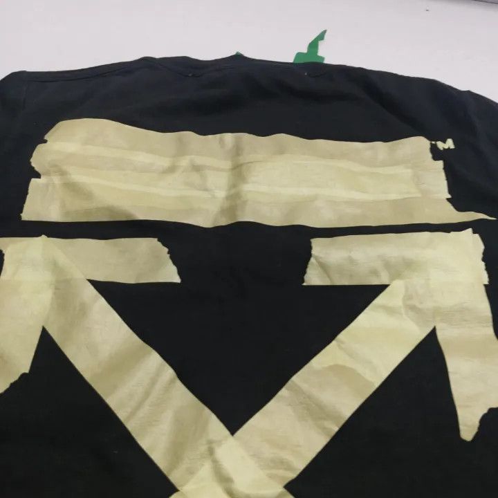 Off-White Off-White Gold Arrow Tape Short Sleeve T-Shirt 0079 Size US XXS / EU 40 - 8 Thumbnail
