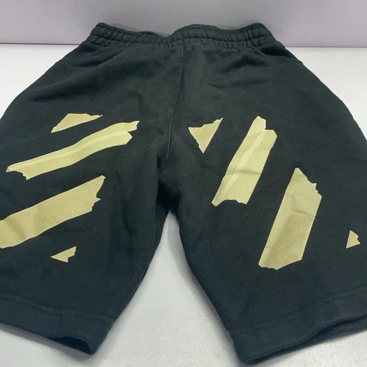 Off-White OFF-WHITE Black Cotton Logo Shorts for Men 0079 Size US 26 / EU 42 - 6 Thumbnail